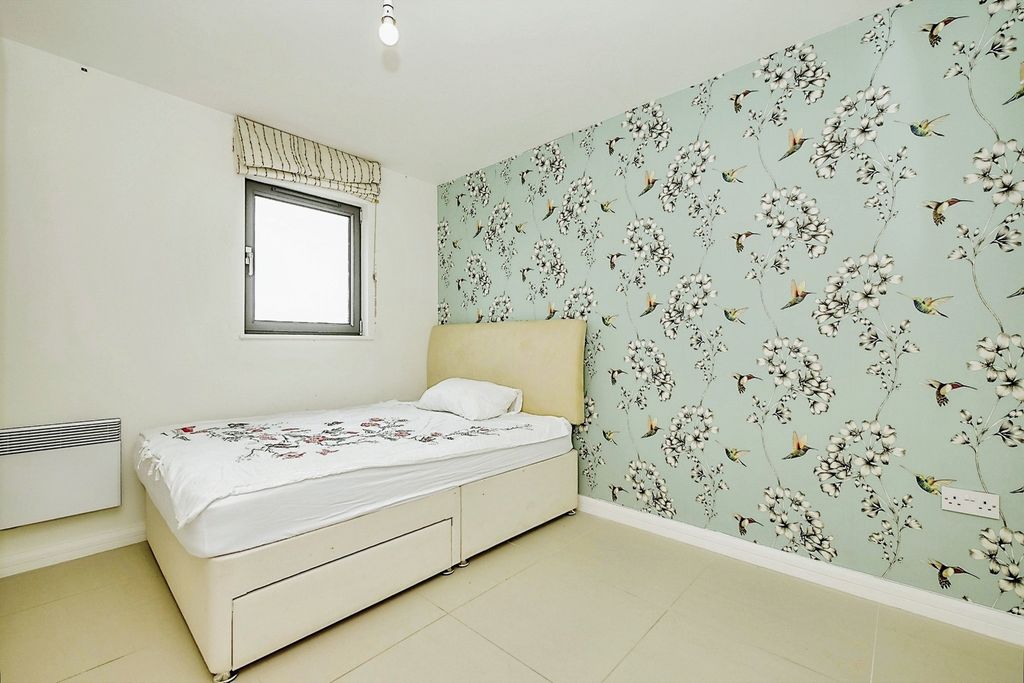 Property photo 3 of 12 Bedroom