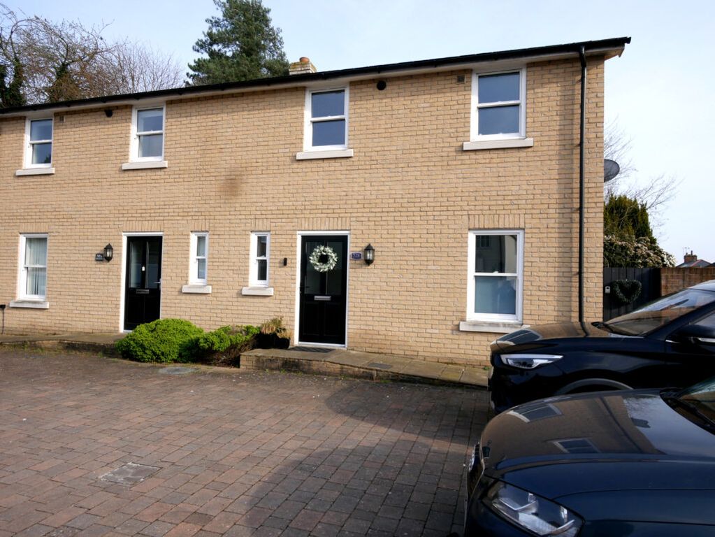 Property photo 2 of 14