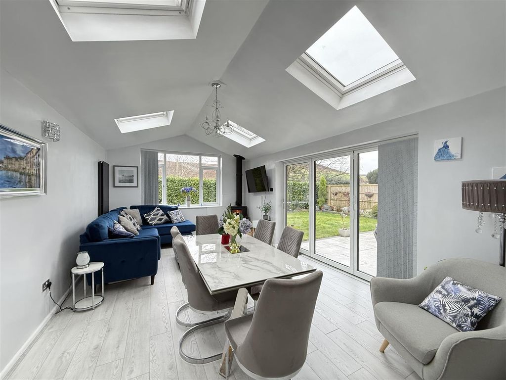 Property photo 3 of 31 Img_0176.Jpeg