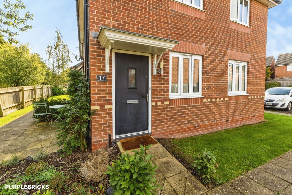 Property photo 2 of 18