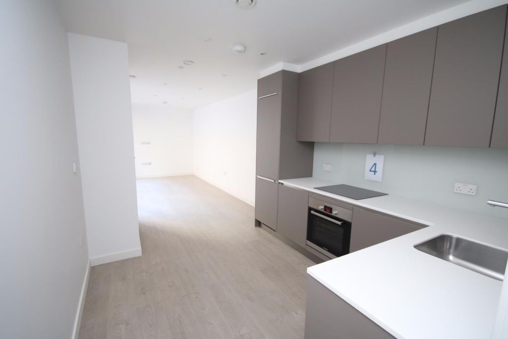 Property photo 2 of 5