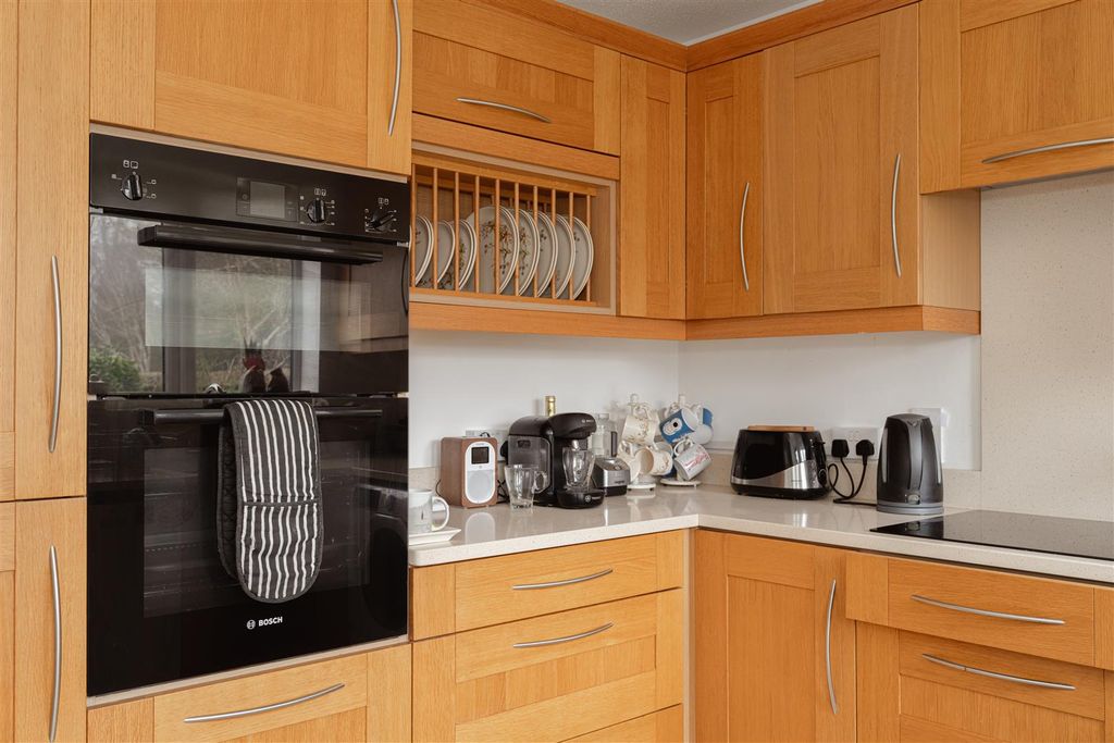 Property photo 2 of 17 9.Jpg