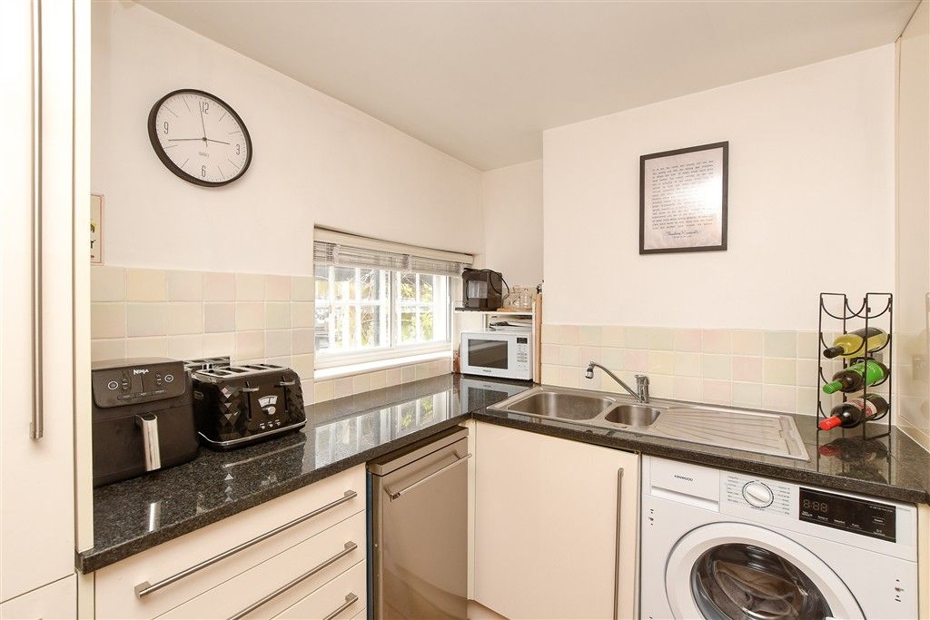 Property photo 1 of 12 Kitchen