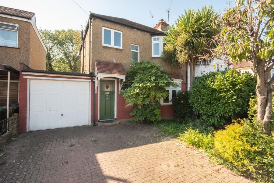 Property photo 1 of 8