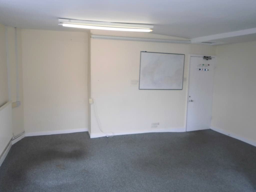 Property photo 3 of 3