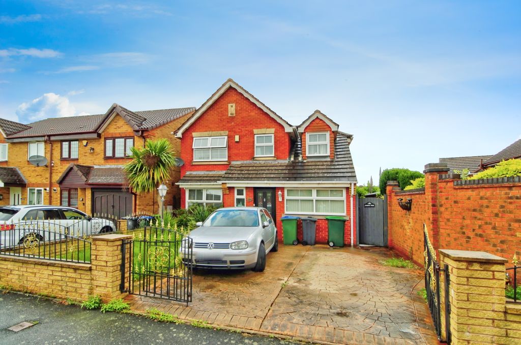 Property photo 1 of 18 Front