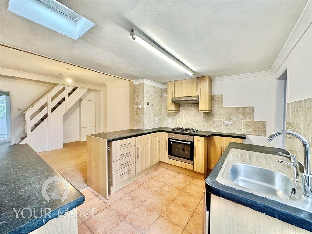Property photo 3 of 11 #Yourmovedartford