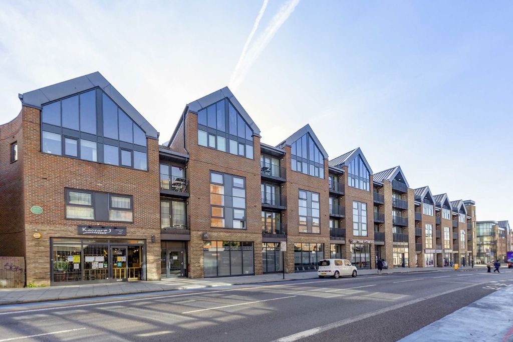 Property photo 1 of 7