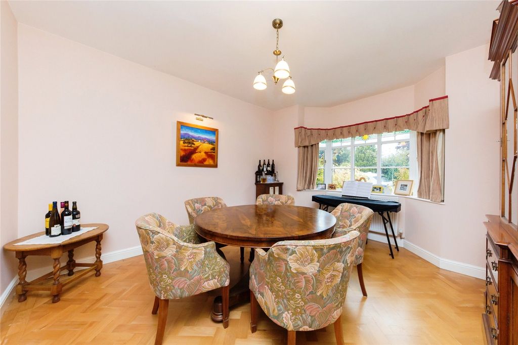 Property photo 3 of 31 Picture No. 41