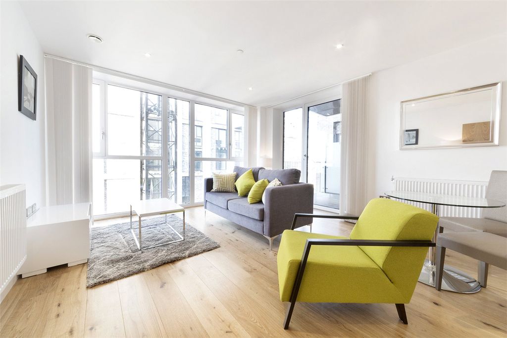 Property photo 2 of 10 Photo 8