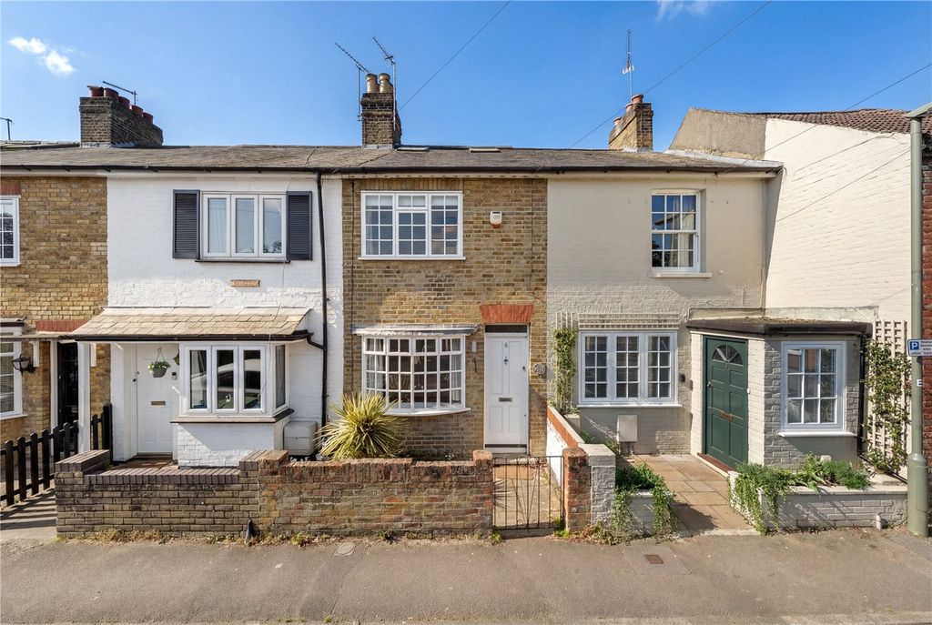 Property photo 2 of 12 Picture No. 11