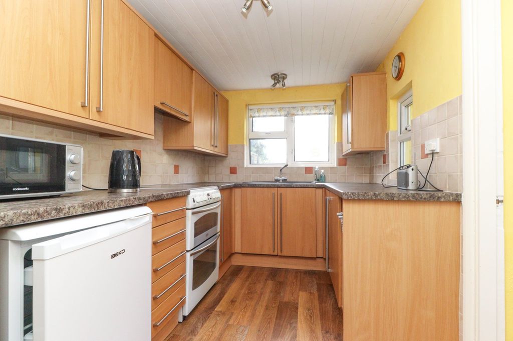 Property photo 3 of 15 Picture 3