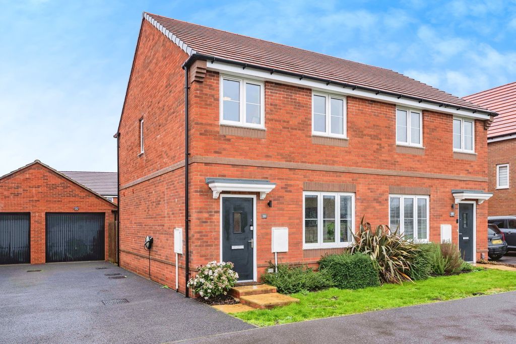 Property photo 1 of 34