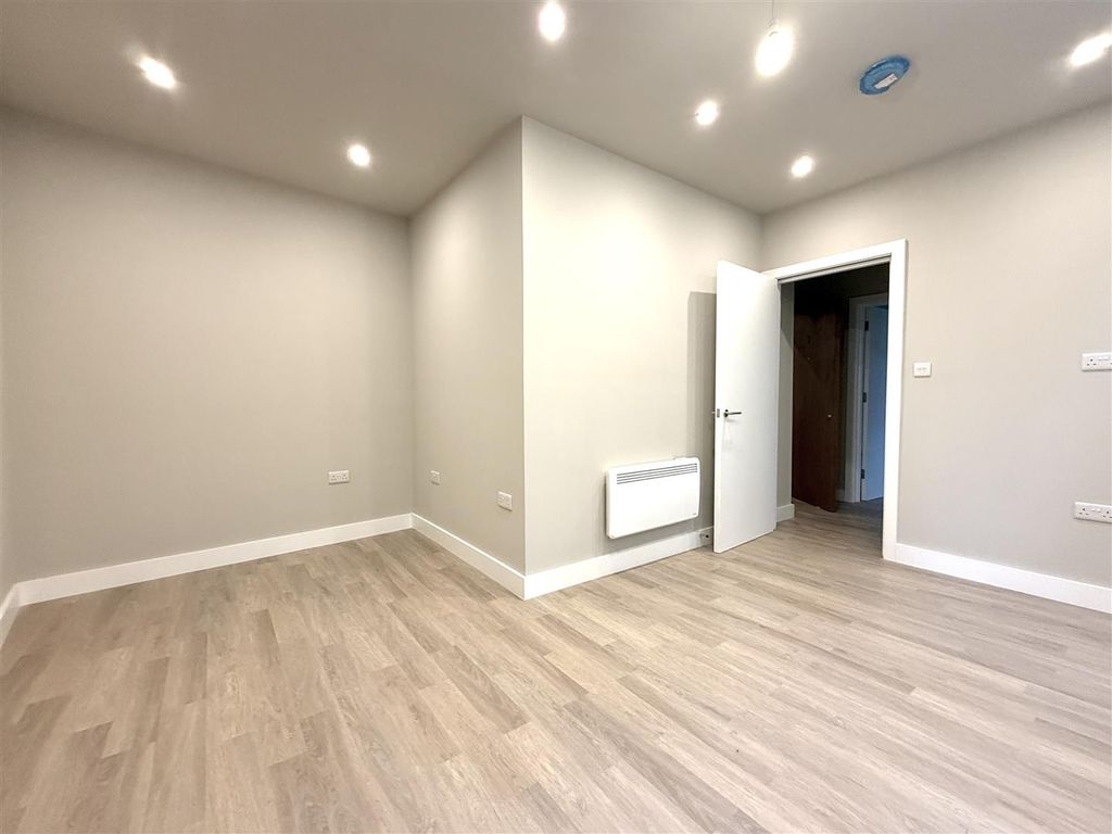 Property photo 3 of 7 Img_8614.Jpg