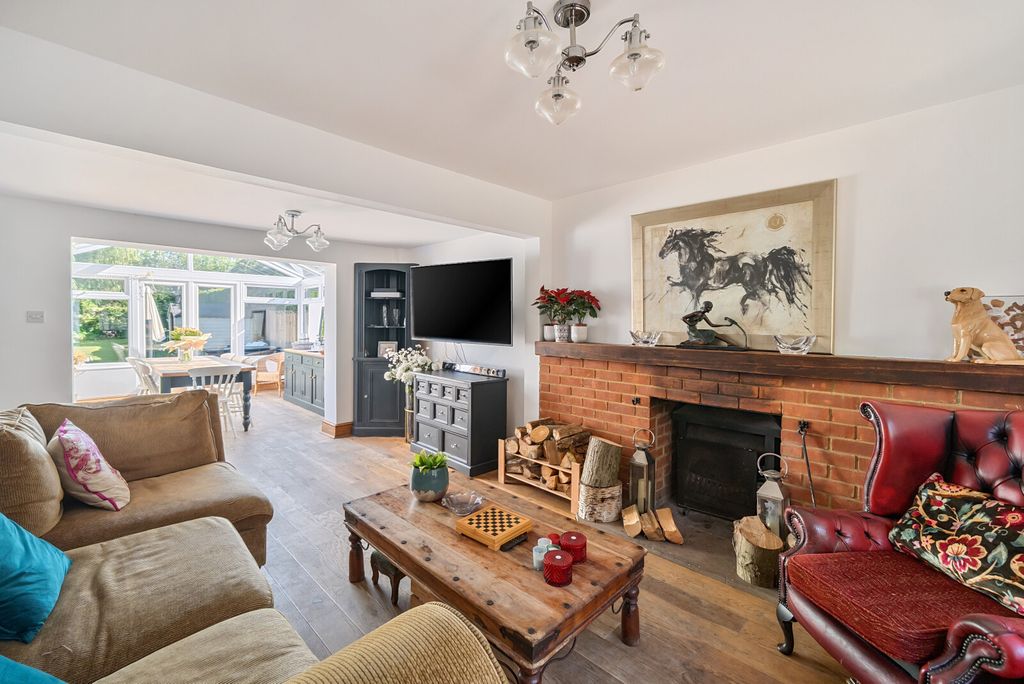 Property photo 3 of 24 1289078-15-682c46...