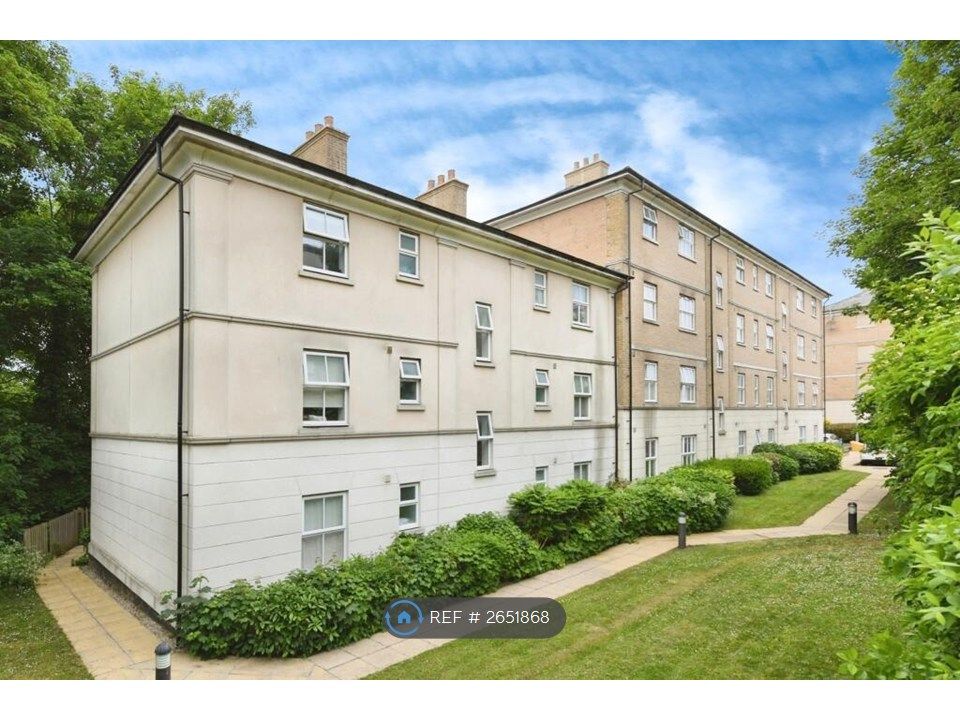 Property photo 3 of 17 Outside