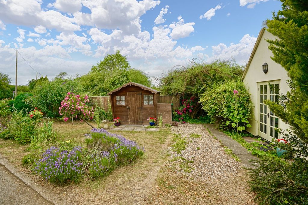 Property photo 3 of 13