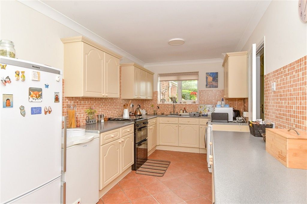Property photo 3 of 17 Kitchen/ Diner