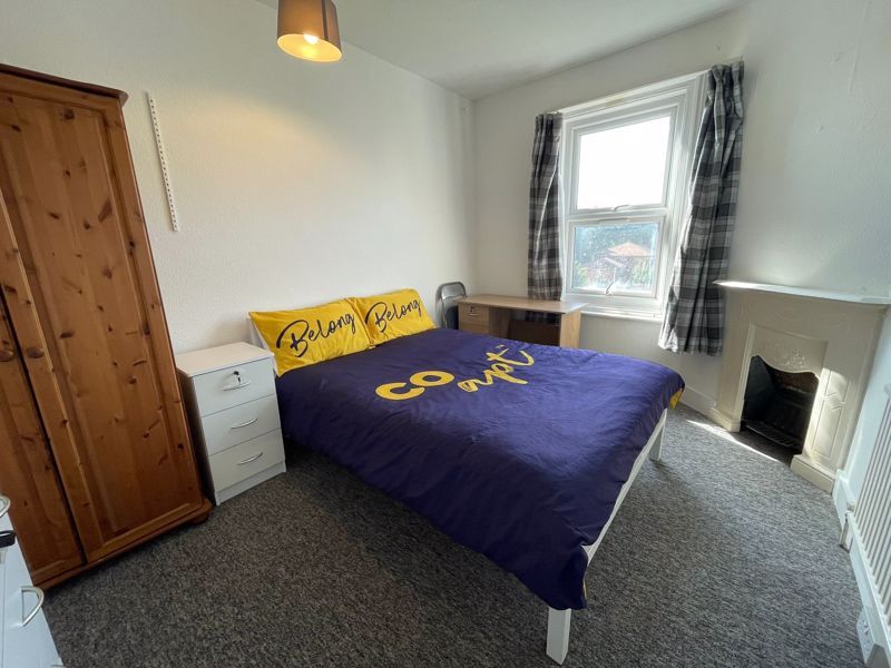 Property photo 1 of 10 Photo 16