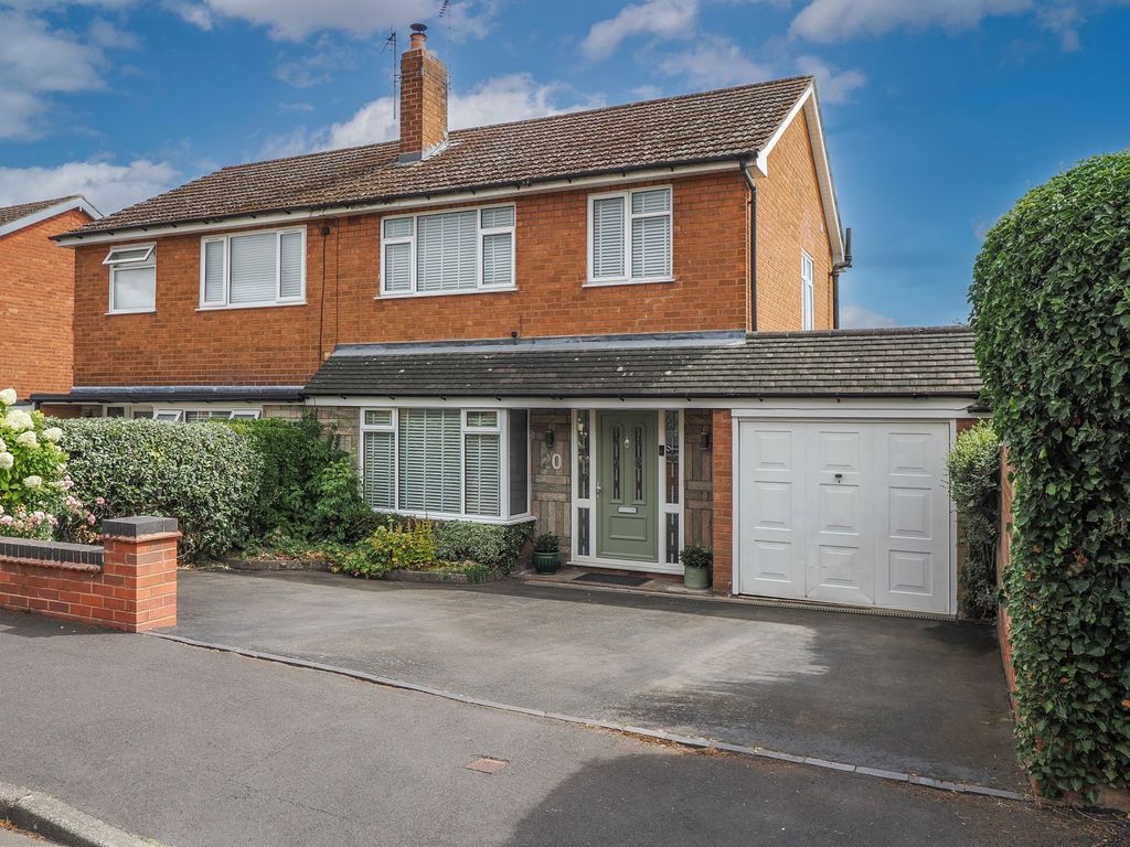 Property photo 1 of 60