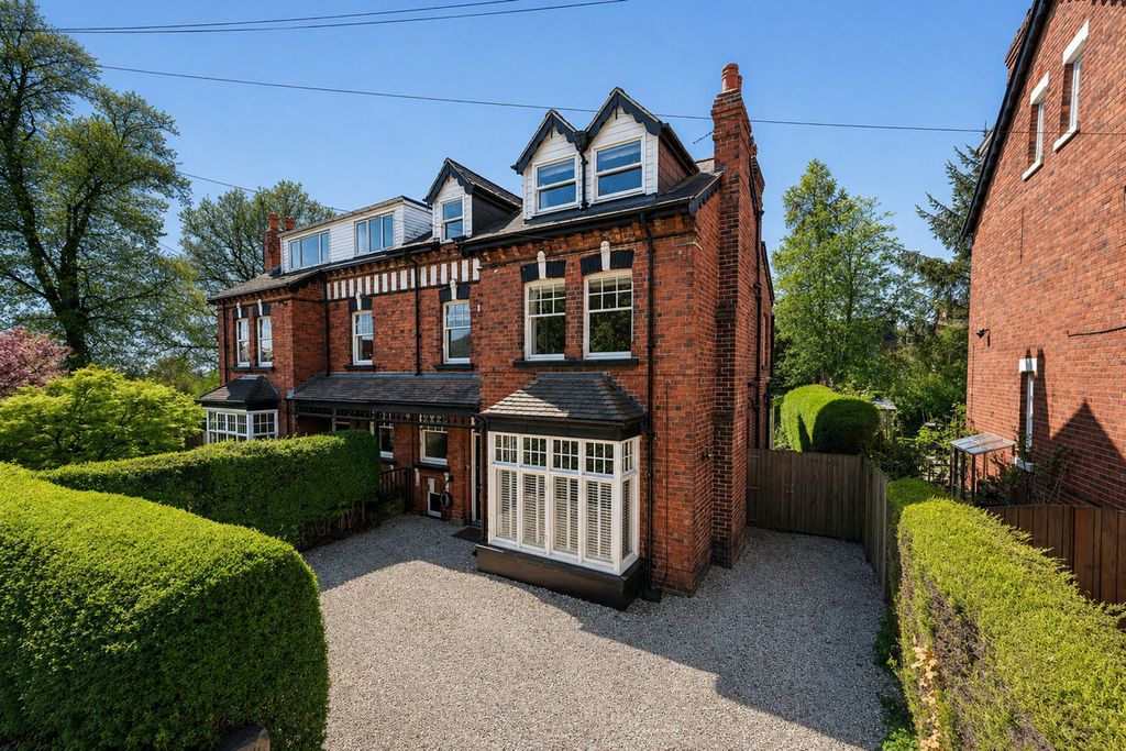 Property photo 1 of 24