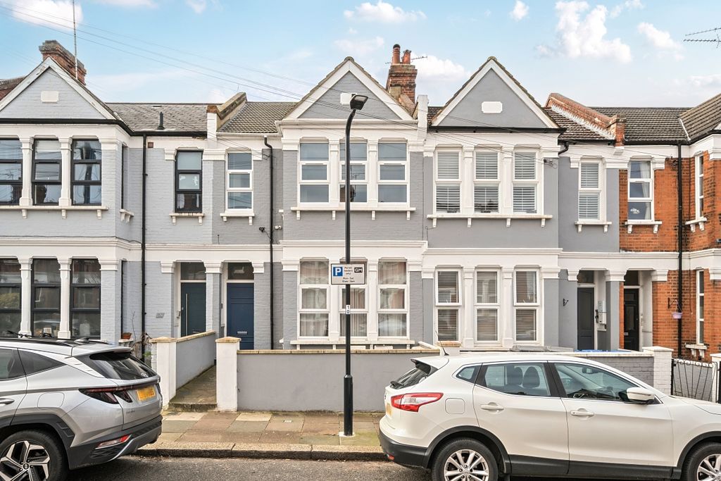 Property photo 1 of 12 1418617-4-699c3d7...