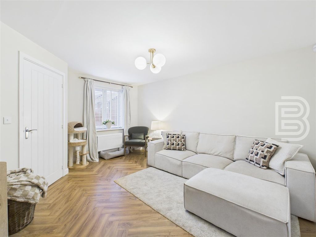 Property photo 2 of 23 Cam05587G0-Pr0098-Still011.Jpg