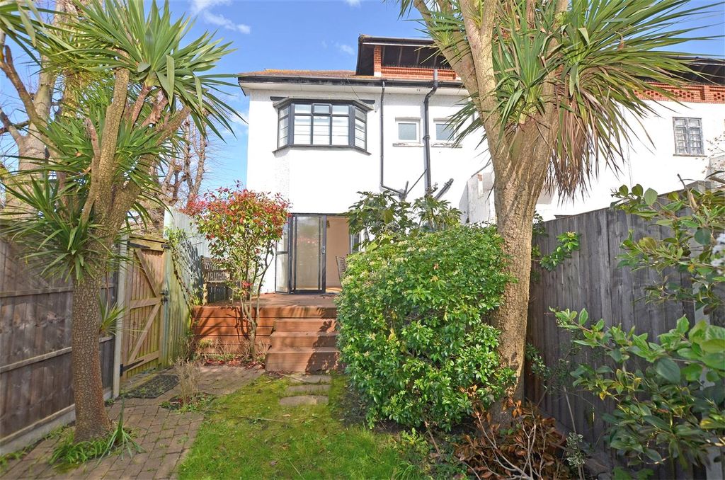 Property photo 1 of 8 Picture No. 01