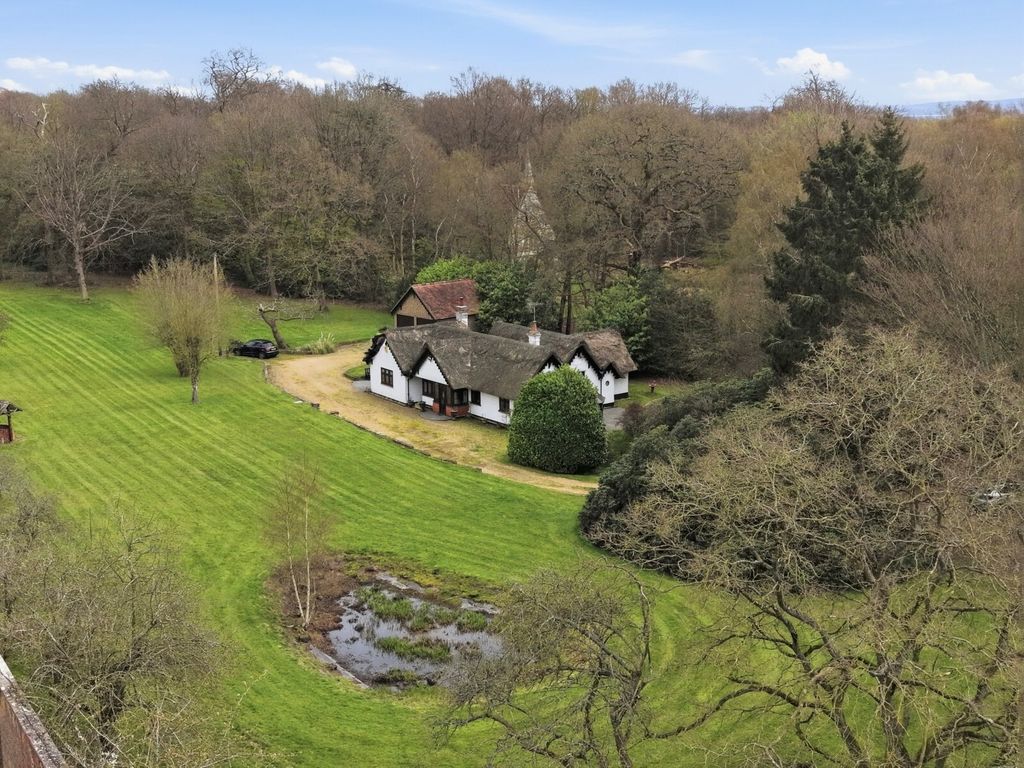 Property photo 2 of 23 Picture No. 45