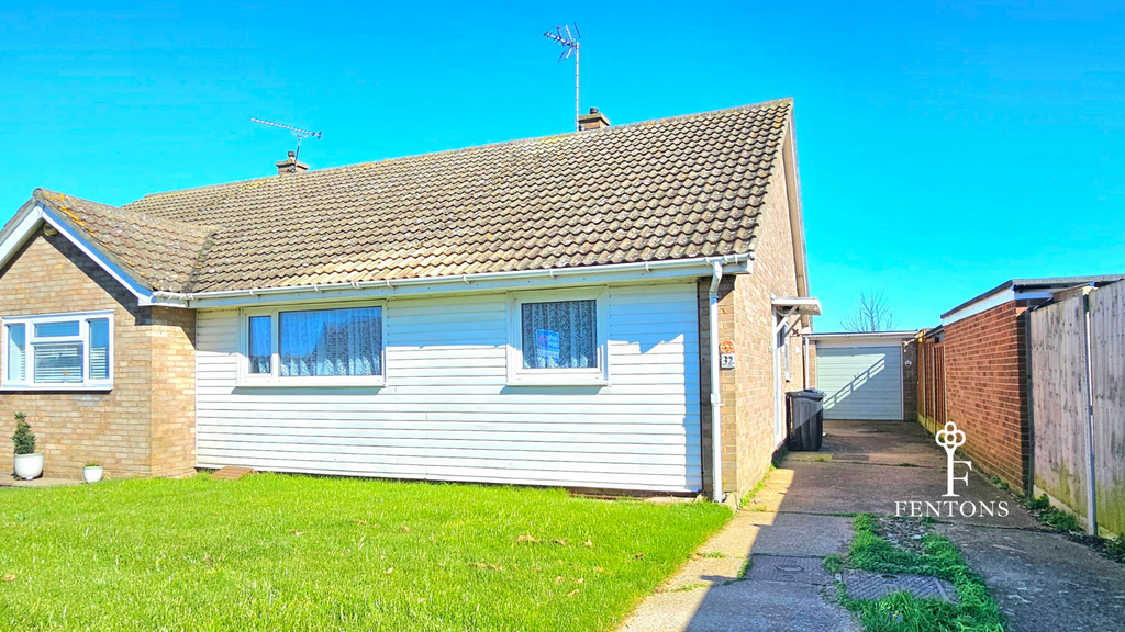 Property photo 1 of 14 Front (Exterior)