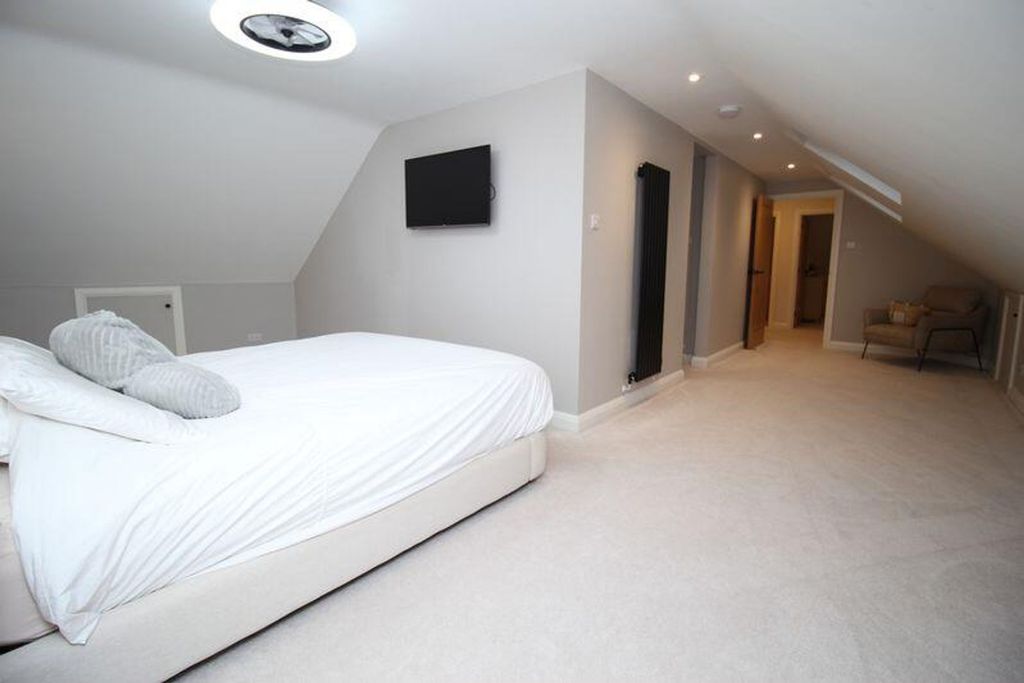 Additional image 24 of 5 bed detached bungalow for saleUpper Northam Road, Hedge End SO30