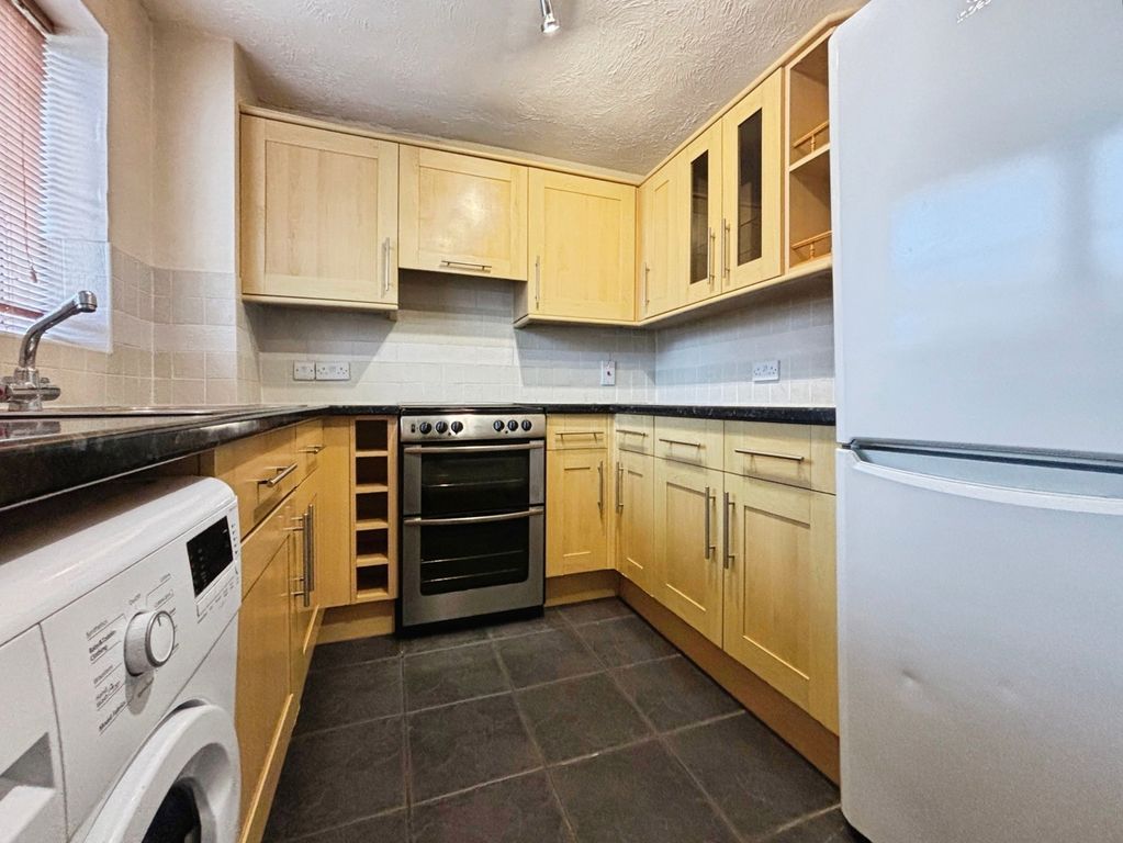 Property photo 2 of 8 Pbox-Img.Jpeg