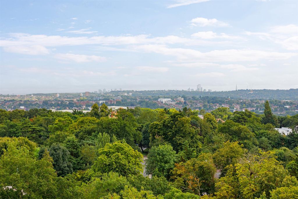 Additional image 12 of 3 bed flat to rentMedawar Drive, Mill Hill NW7