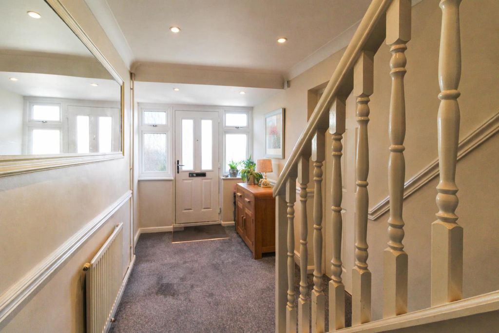 Property photo 3 of 20 Hallway