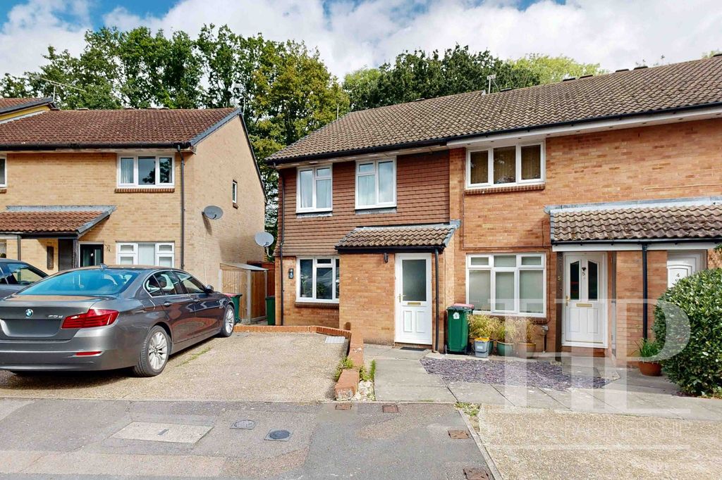 Property photo 1 of 12