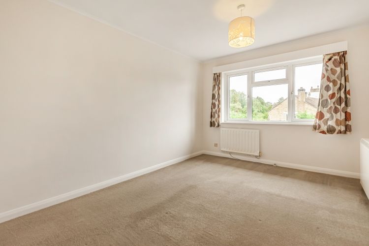 Property photo 2 of 8 300175