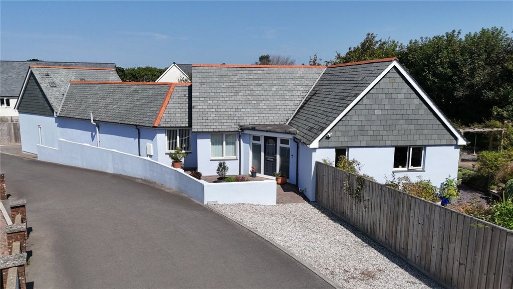 Property photo 2 of 19 Picture No. 02