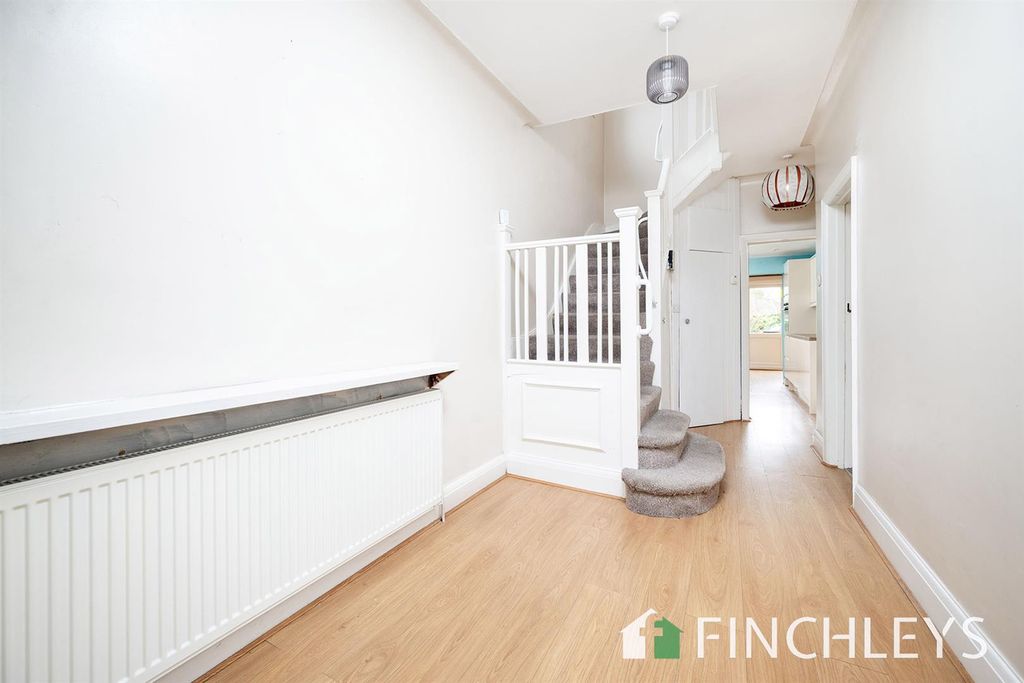 Property photo 2 of 19 W (16).Jpg