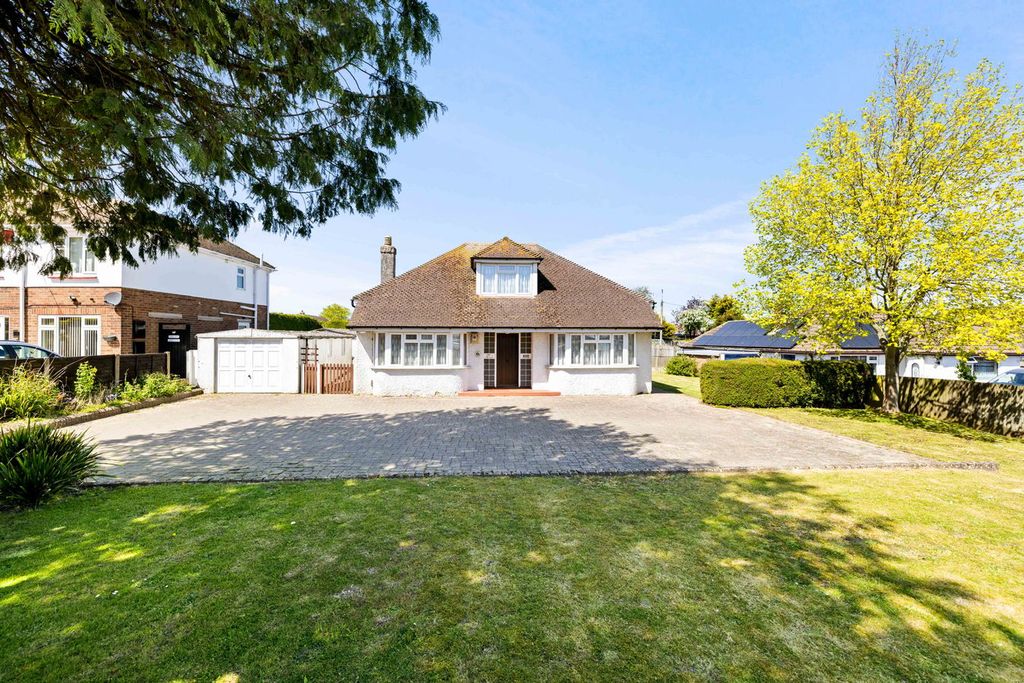 Property photo 1 of 27