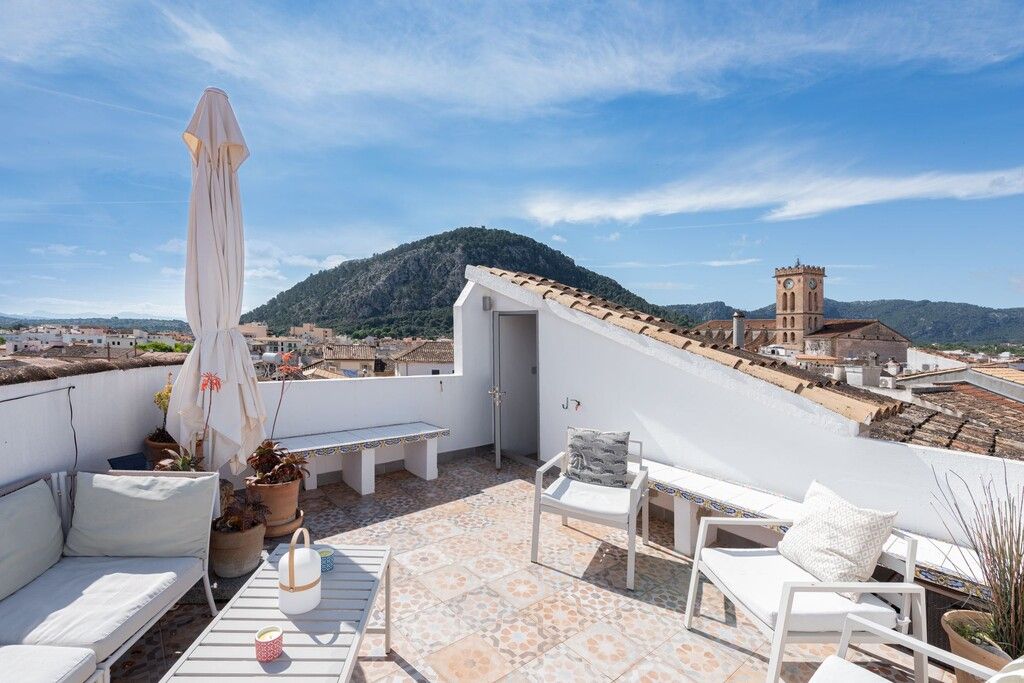 Property photo 1 of 15 Roof Terrace (1)