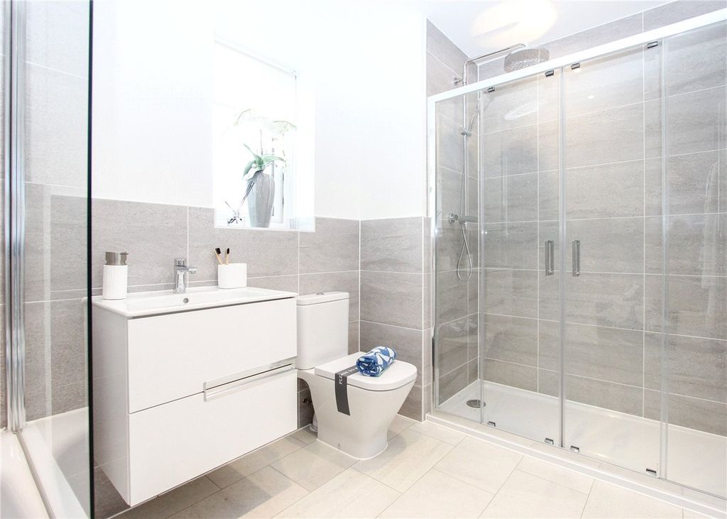 Property photo 2 of 18 Picture No. 02