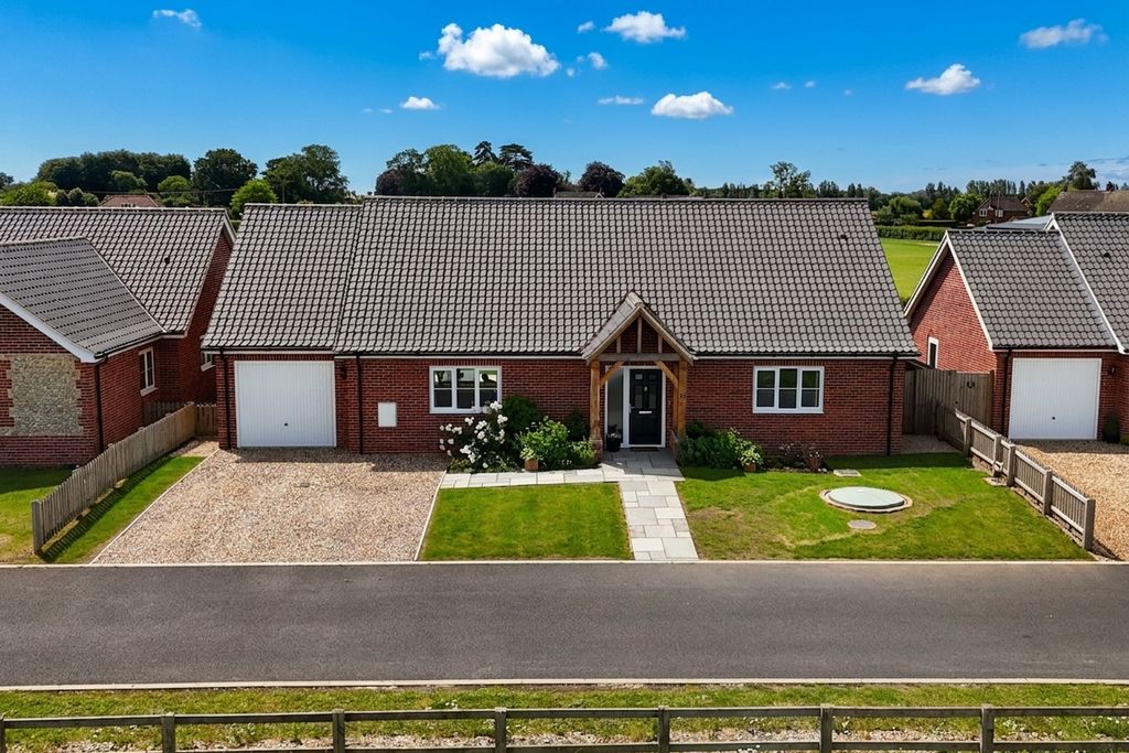 Property photo 1 of 30