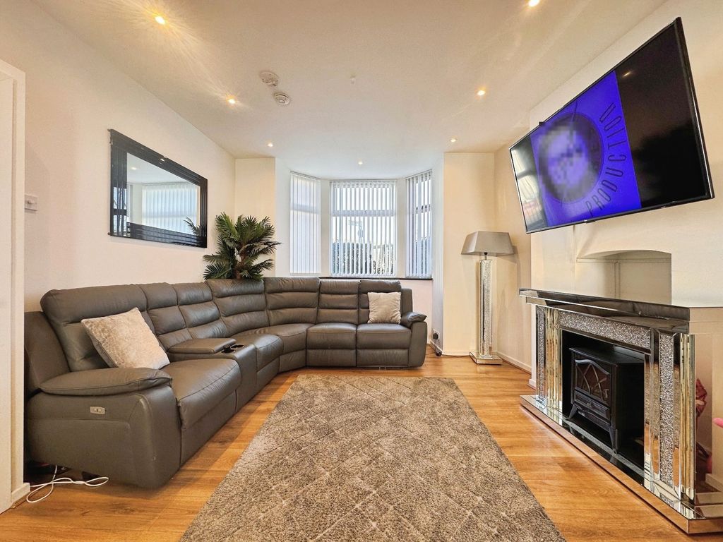 Property photo 2 of 20 Picture No. 45