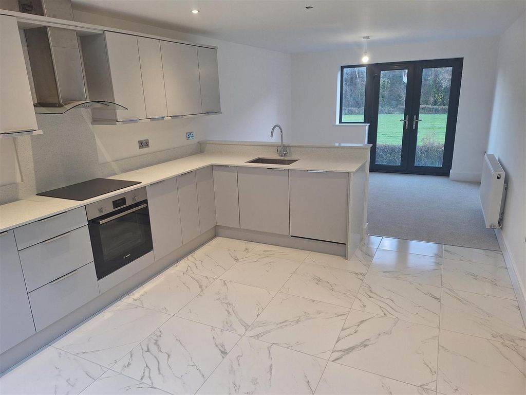 Property photo 3 of 19 20251204_145724.Jpg