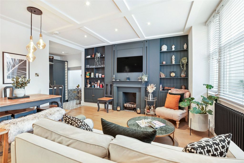 Property photo 1 of 14 Reception Room