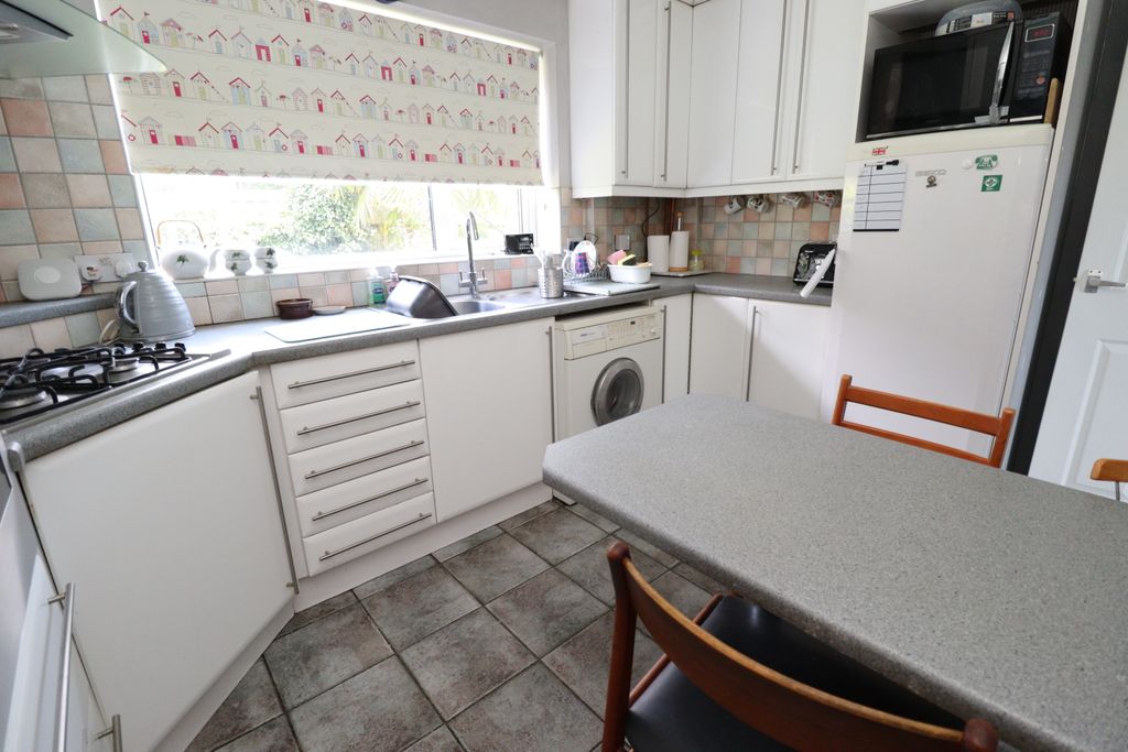 Property photo 2 of 20 Img_7360