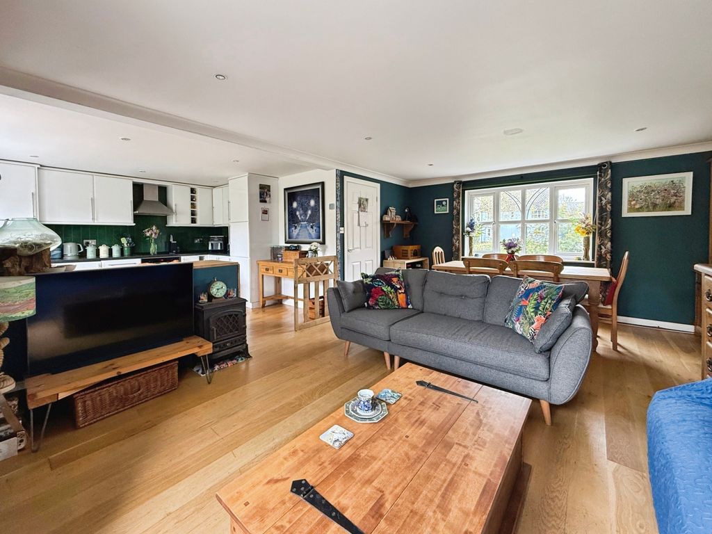 Property photo 2 of 19 Open Plan Living