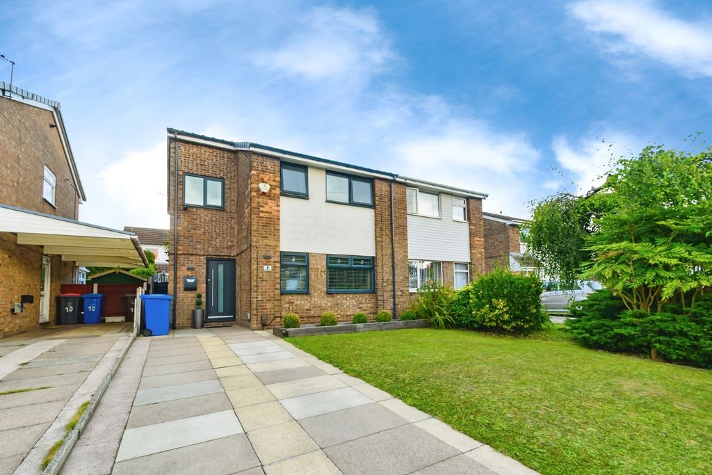 Property photo 1 of 17 Front