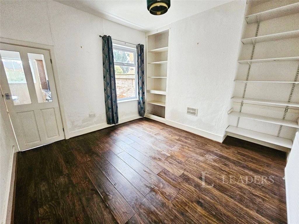 Property photo 3 of 13 Picture No. 07