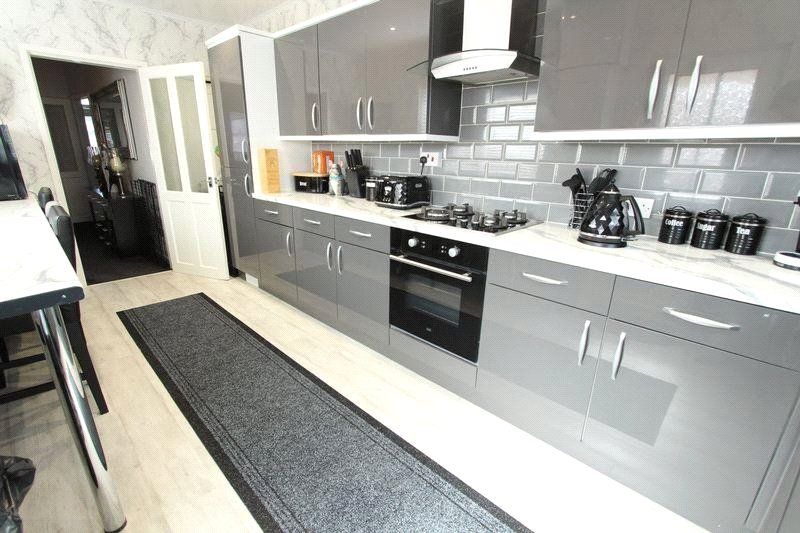 Property photo 3 of 15 Picture No. 10